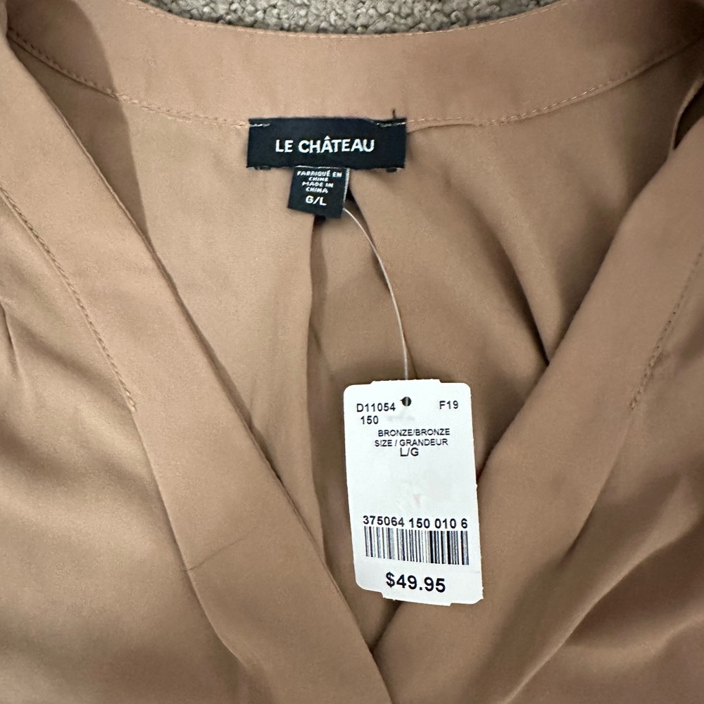 Le Chateau Tan V-Neck Blouse - Picture 2 of 4
